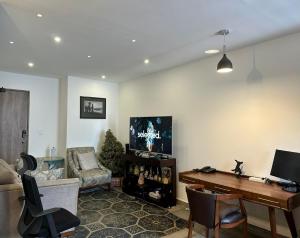 Habitación privada con balcón en zona norte CMDX