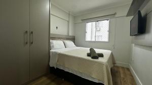 MS05- 2 Quartos| Quadra Mar| Tela Proteção| Centro