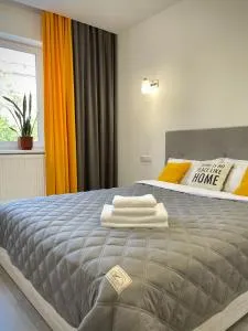 Sunny Home Apartments Апартаменти у НОВОБУДОВІ Поряд медичний центр Angelholm Дуже ЧИСТО! - Ostritsa