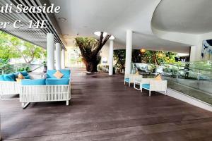 Seaside Luxury Living