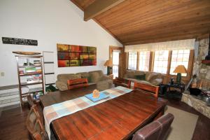 Mountainback 68 2 bedroom with loft