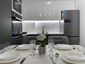 East Gate Luxury Apartment 2