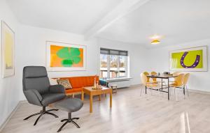 2 Bedroom Amazing Home In Sørvad