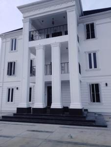 Grandwest Apartment Ajah