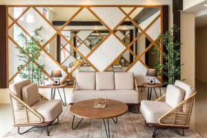 Cozy Unit Right by the Pool with Massage - 3hvězdičkové hotely ve městě Silang