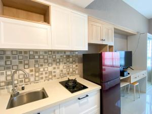 Restful and Functional Studio Apartment at Springlake Summarecon Bekasi By Travelio