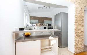 Holiday Apartment Makarska 3