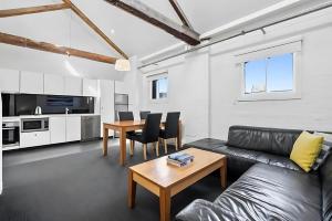 Gibson Mill waterfront loft apartment - 303