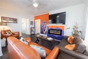 Cozy Downtown Seneca Bungalow - West Union