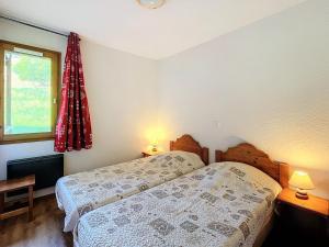 Appartement lumineux au pied des pistes avec balcon - FR-1-267-302