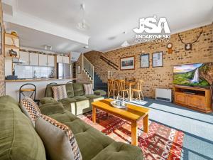 Twin Seasons 2 Fantastic View