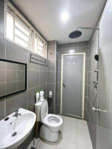 CozyHouse 4ROOM 3BATH ROOM 10PAX```SimpangAmpatTasek