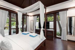 Renovated Luxury 3 Bed Pool Villa Kirikayan Maenam Koh Samui