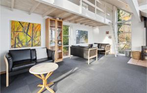 Stunning Home In Kruså With Wifi