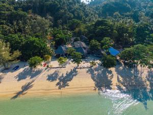 Mayalay Resort-Green Hotel