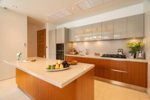 Modern 3BR Pool Villa at Anchan Flora in Bangtao