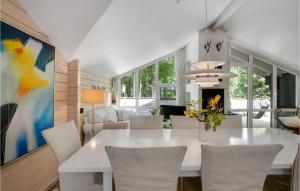 Lovely Home In Rønde With Kitchen