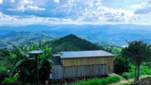 เหนือดอย แคมป์ปิ้ง ( Nuea Doi Camping )