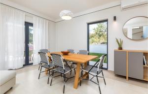 3 Bedroom Stunning Home In Barbariga