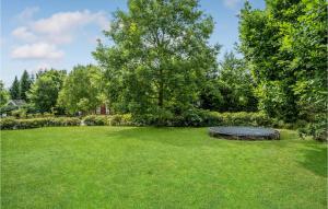 4 Bedroom Stunning Home In Glesborg