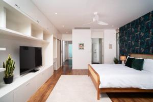 Modern Tranquillity Pool Villa, Layan