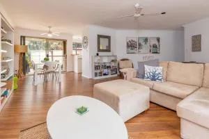 Villa1 44 Mirage Drive - Darawank