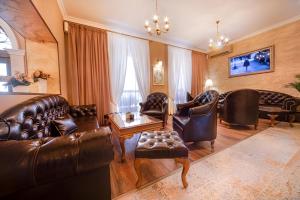 Hotel Antique - free private parking