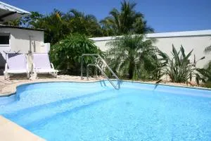 Blue Heaven by Nokar Villa Private salt pool Jacuzzi - Chamarel