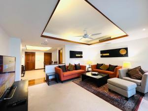 Laguna Village by RESAVA