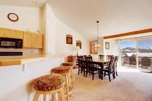 172 Sauterne Sanctuary Townhouse