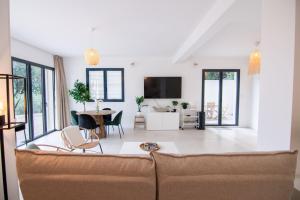 Appartements Maisonnette with swimming pool : photos des chambres