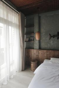 HIDDEN GEM*HEART of THE OLD QUARTER*5BR*FULL HOUSE