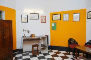 Awadh Centrally located 1BR near Old Lucknow