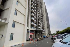 Sky House BSD by Mizu Rooms