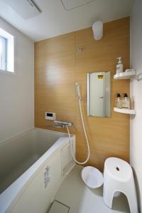 Retro-modern furniture with Tatami bed Small house 50m2 Osaka