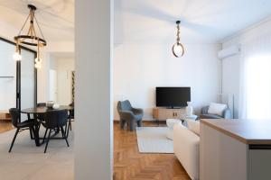 LIV - Elegant City Stay in Pagrati