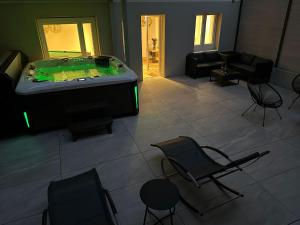 Wohnung mit exklusivem Whirlpool und Sauna