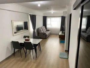 Royal Apartemen by PTC Properti - 马卡萨