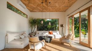 Villa Chagall by Villa Finder