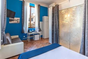 Family Room with Shower