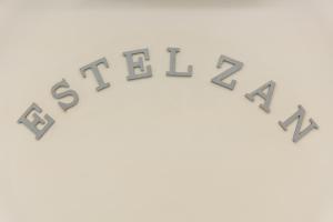 EstelZan Apartment