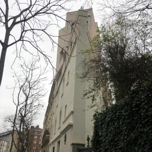 Urban retreat in Paris