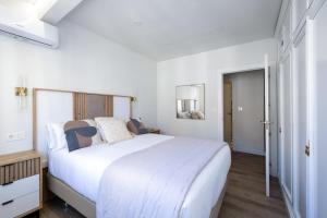 Royal View Suite