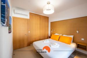 #251 Coronel Águas by Home Holidays