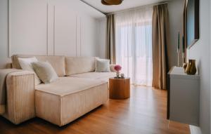 Amazing Home In Vukanovec With Sauna 
