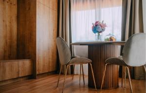 Amazing Home In Vukanovec With Sauna