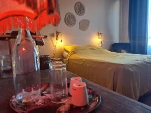 chambre cosy en centre ville avec accès indépendant - Usseau