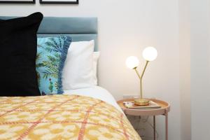 Sleek 1-Bed Apartment in Taunton Core