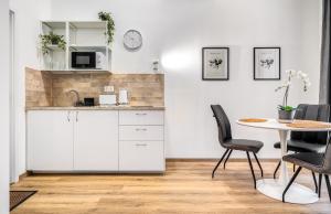 Bazilika-D45 Premium Suites