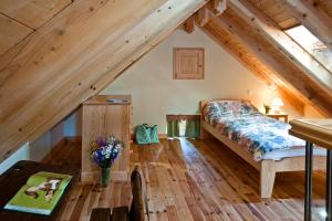 Maisons de vacances Gite Gites de France 6/7 personnes aux Combes : photos des chambres